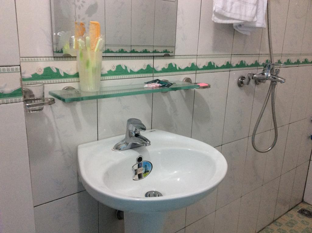 Phuong Nam Noi Bai Airport Hotel Hanói Quarto foto